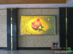 LED顯示屏專業(yè)制作公司選擇蘇通廣告