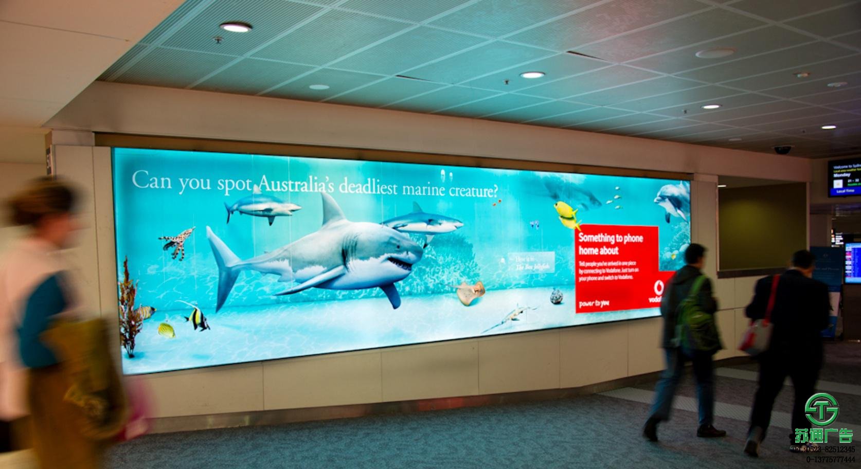 大型廣告燈箱供應商 13775777444 大型廣告燈箱供應商