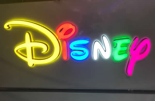 門頭招牌發(fā)光字生產(chǎn)廠家