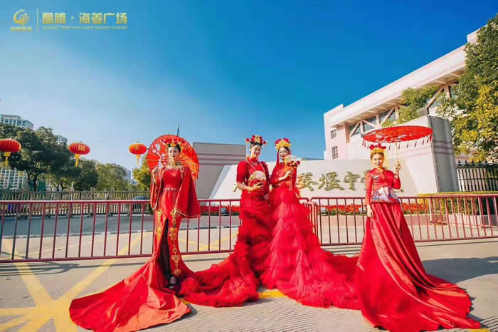 華燈璀璨 點(diǎn)亮姜堰10月26日凰騰·海姜廣場(chǎng)營銷中心盛大開放